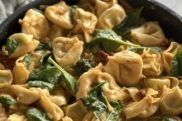 Tortellonipande med soltørrede tomater – Nem aftensmad