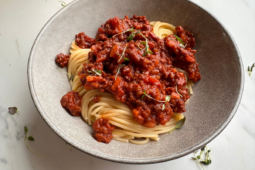 Langtidssimret Bolognese – klassisk italiensk favorit