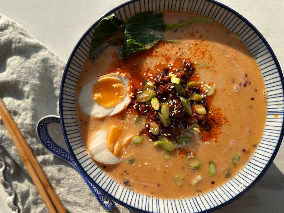 Tan Tan Ramen – En krydret og cremet nudelsuppe