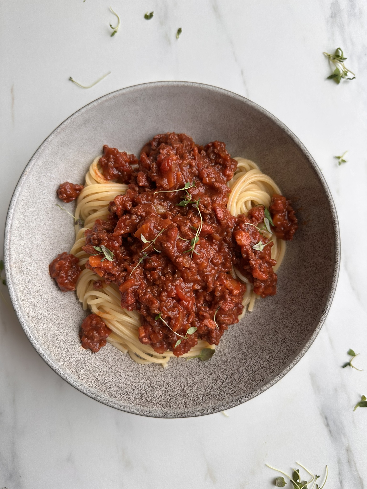Langtidssimret bolognese - en klassisk italiensk favorit
