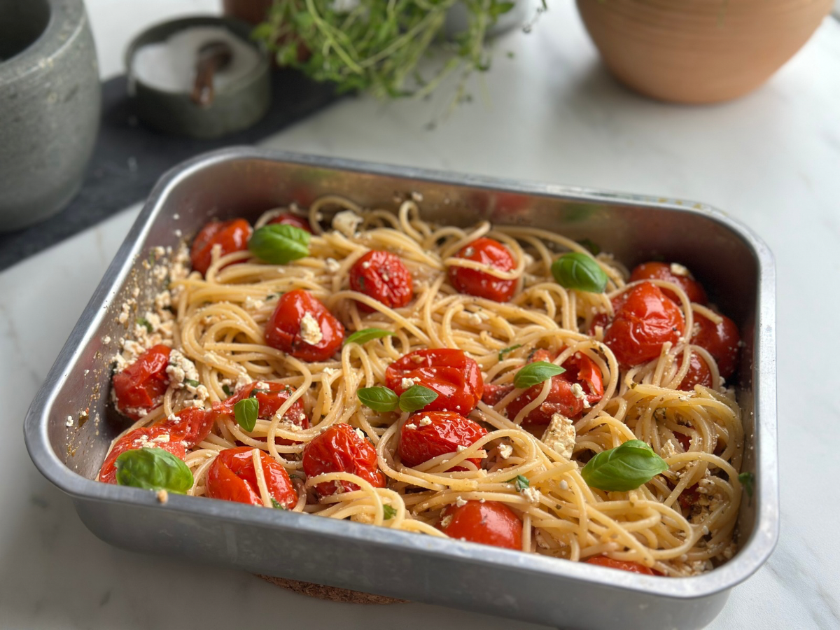 Bagt tomat og feta pasta