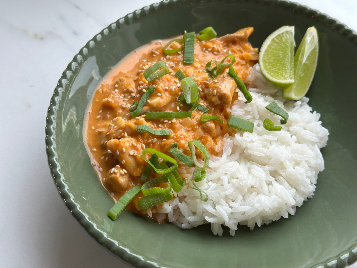 Rød kokos-lime kylling